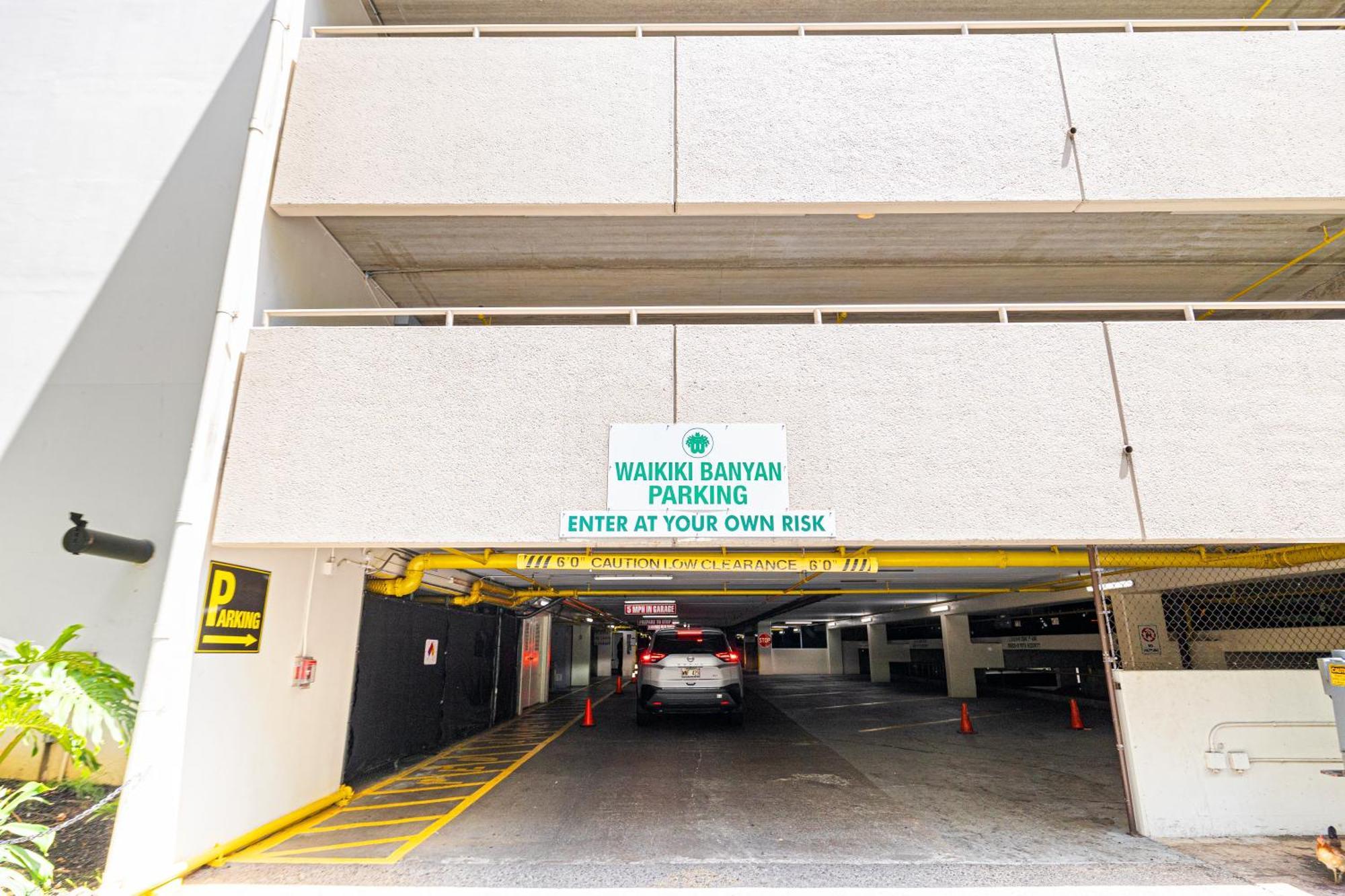 Waikiki Escapade Mountain Views Condo, Steps To Beach With Parking Perk Honolulu Kültér fotó