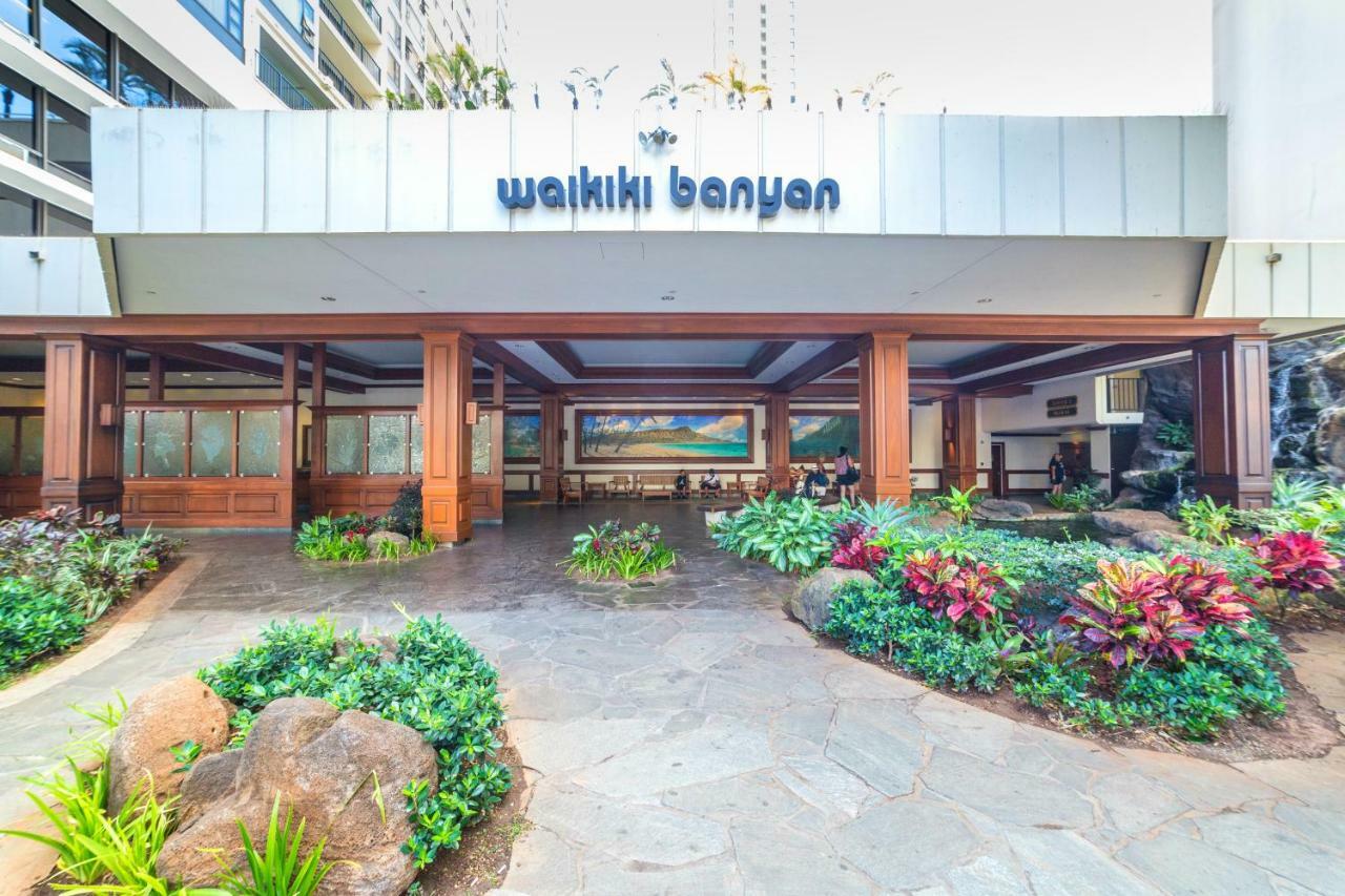 Waikiki Escapade Mountain Views Condo, Steps To Beach With Parking Perk Honolulu Kültér fotó