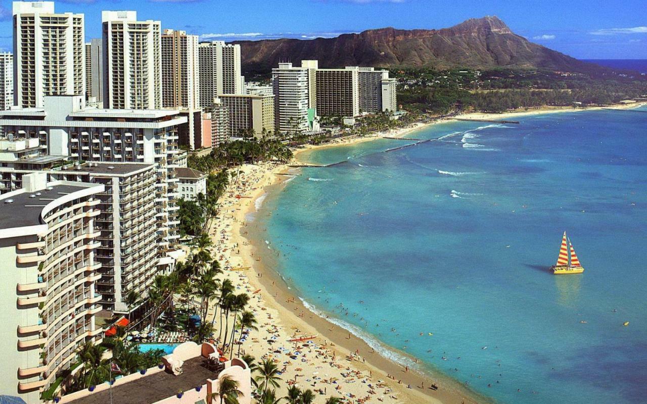 Waikiki Escapade Mountain Views Condo, Steps To Beach With Parking Perk Honolulu Kültér fotó